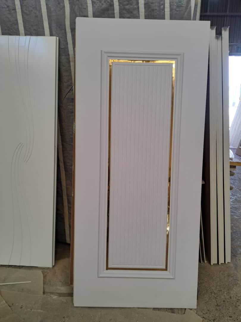 درب اتاقی و سرویس سی ان سی روکش PVC ضخامت (0.4) کد 517